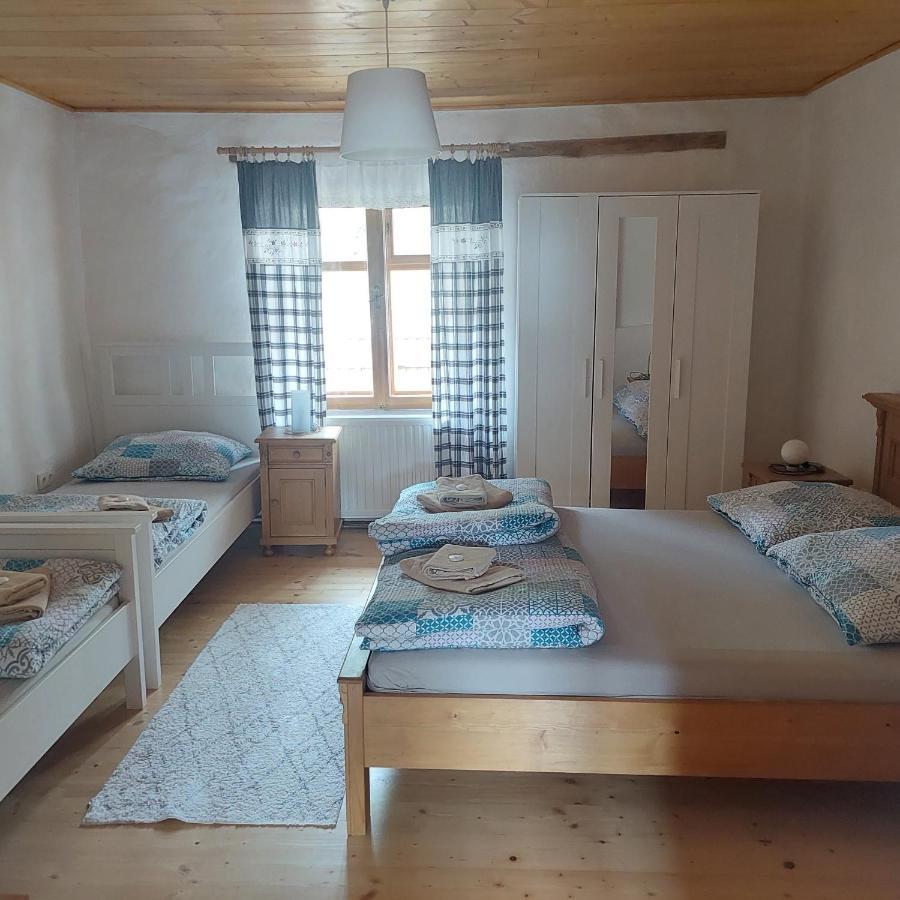 Apartmany U Tri Slunci Hroubovice Екстериор снимка